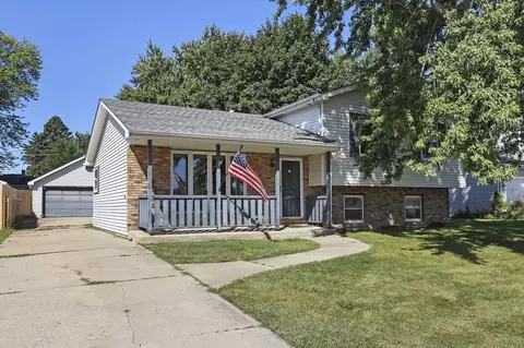 5310 Pershing, Kenosha, WI 53144