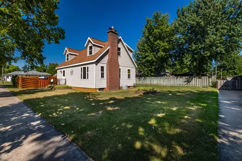 1928 Prospect, La Crosse, WI 54603