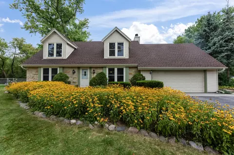 936 Tanglewood, Oconomowoc, WI 53066