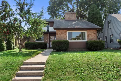 3641 E Lunham, Cudahy, WI 53110