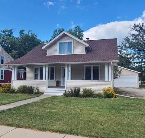 602 Maple, Palmyra, WI 53156