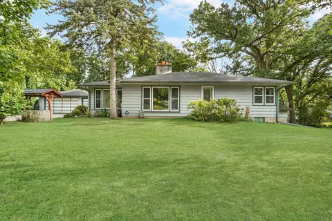 145 Lake, Mukwonago, WI 53149