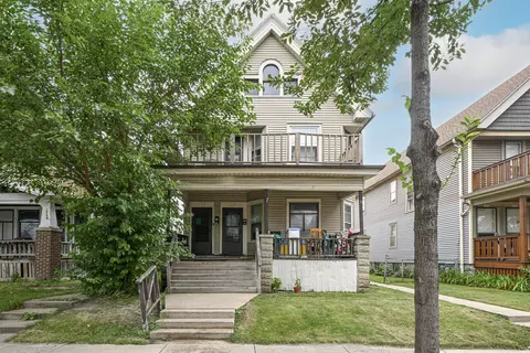 1802 S 60th #1804, West Allis, WI 53214