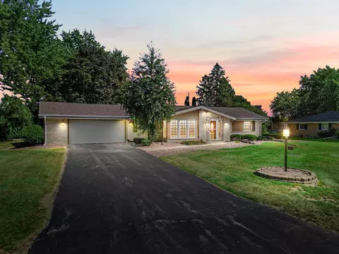 4660 Imperial, Brookfield, WI 53045