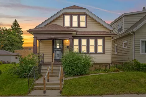 2024 S 68th, West Allis, WI 53219