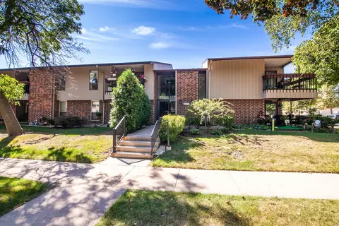 8117 W Manitoba #12, West Allis, WI 53219