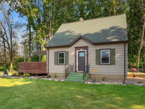 4020 Michigan, Manitowoc, WI 54220