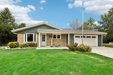 8336 Stonegate, Norway, WI 53185