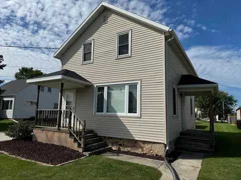 532 Menasha, Reedsville, WI 54230