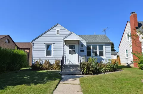 804 Menomonee, South Milwaukee, WI 53172