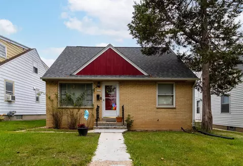 4547 N 74th, Milwaukee, WI 53218