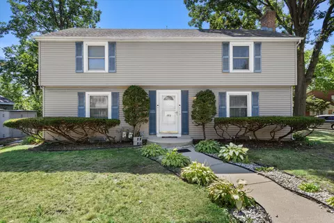 4525 W Melvina #4527, Milwaukee, WI 53216