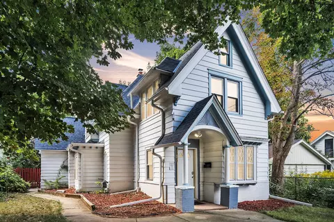 4815 W Galena, Milwaukee, WI 53208