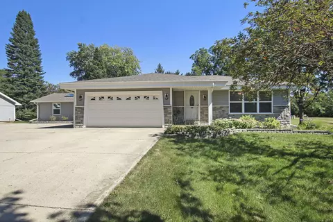 31419 Hickory Holw, Waterford, WI 53185