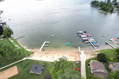 29924 Meadow, Burlington, WI 53105