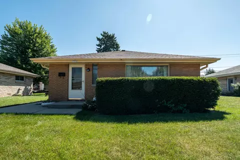 1551 W Bolivar, Milwaukee, WI 53221
