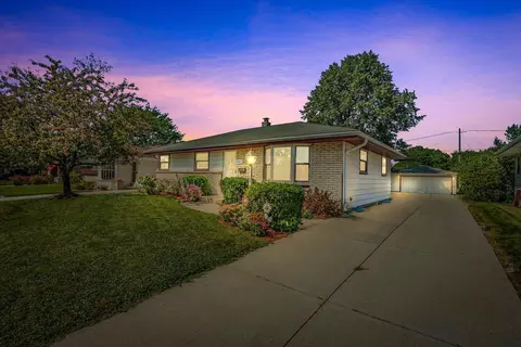 2612 E Dl, Cudahy, WI 53110