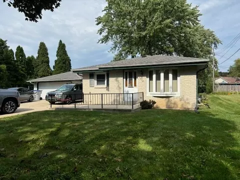 5618 S Melinda, Milwaukee, WI 53221