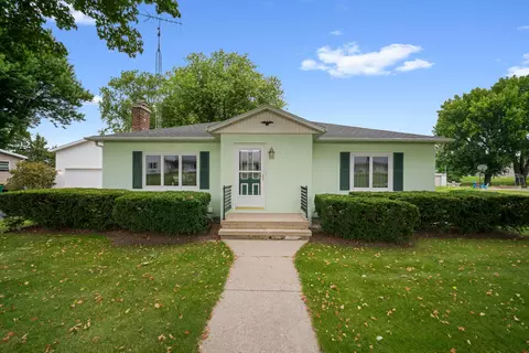 458 Grove, Lomira, WI 53048