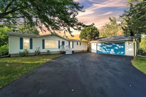 w4425 Butternut Trail, Hubbard, WI 53039