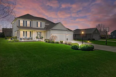 n42w22715 Cabot, Pewaukee, WI 53072