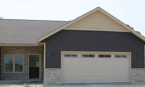 1005 Covington #2, Sheboygan Falls, WI 53085
