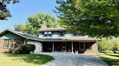 6634 Riverdale, Greendale, WI 53129
