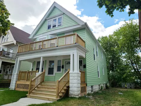 2471 W Auer #2473, Milwaukee, WI 53206