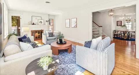 5715 N Bay Rdg, Whitefish Bay, WI 53217