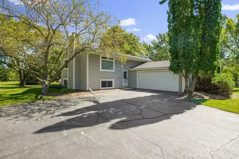 s87w27330 Ridgeway, Mukwonago, WI 53149