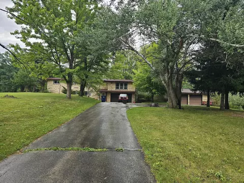 6277 Congress, Trenton, WI 53095