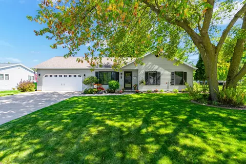 416 Ernest, Green Lake, WI 54941