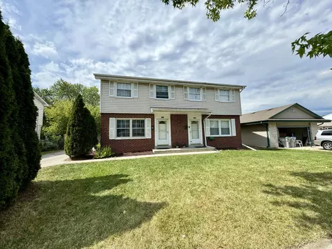 4943 N 105th #4945, Milwaukee, WI 53225