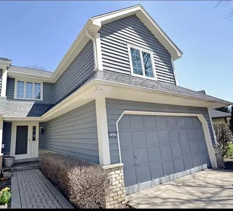 7532 W Tuckaway Crk, Franklin, WI 53132