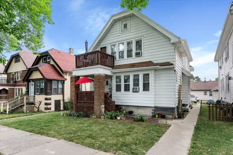 3806 Dr William Finlayson, Milwaukee, WI 53212