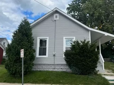 941 Peck, Racine, WI 53404