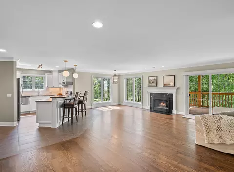 1035 Lakeland #9-38, Geneva, WI 53147