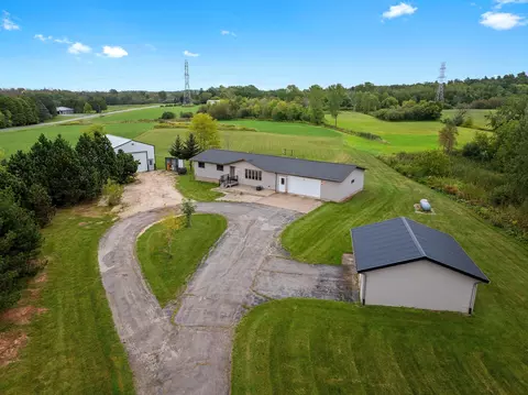 6407 County Highway J, Liberty, WI 54245