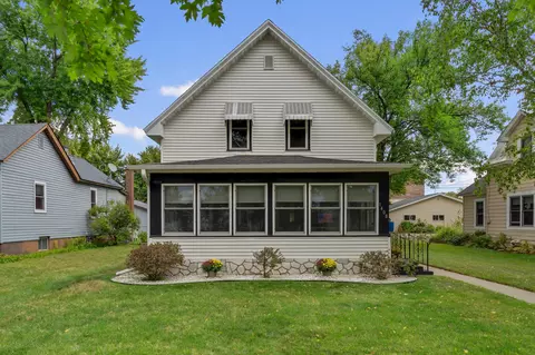 1408 Wood, La Crosse, WI 54603