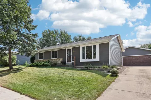 2313 Imperial, Waukesha, WI 53188