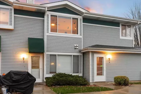 1110 S Sunnyslope #F6, Mount Pleasant, WI 53406