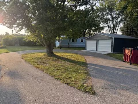 325 N Gold, La Farge, WI 54639