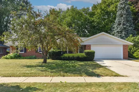 833 6th, Grafton, WI 53024