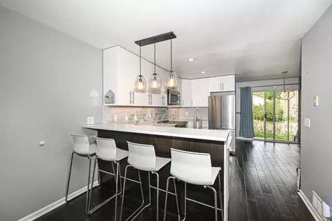 1130 W Baldwin, Mequon, WI 53092