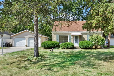 w229s8875 Jackson, Big Bend, WI 53103