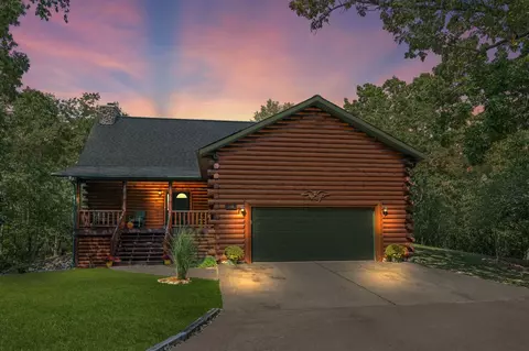 108 Accipiter, Burlington, WI 53105