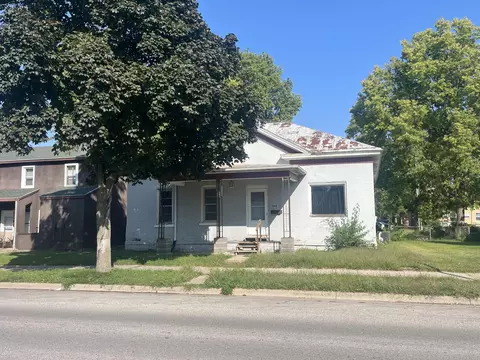 809 7th St S, La Crosse, WI 54601