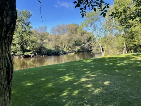 1507 E Washington, West Bend, WI 53095
