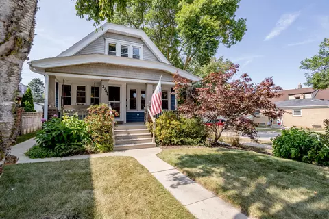 3747 S Clement #A, Milwaukee, WI 53207