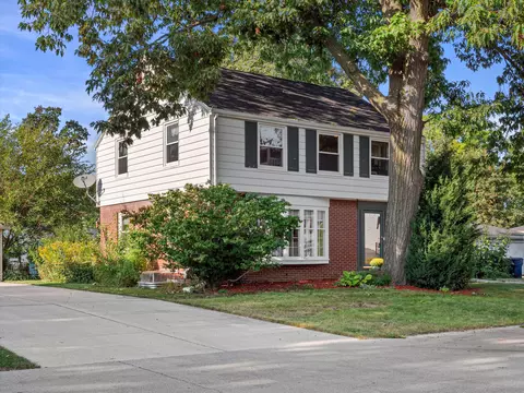 7406 W Warnimont, Milwaukee, WI 53220